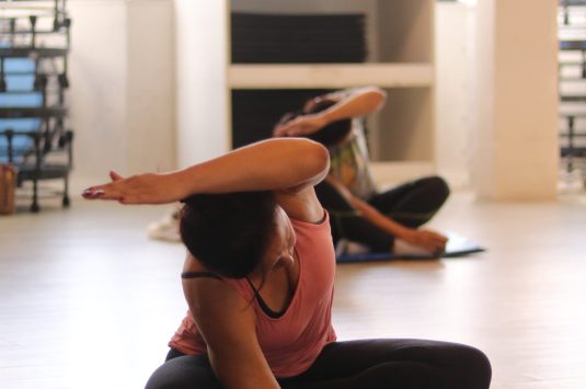 Aula de Alongamento: muito além da flexibilidade, descubra os benefícios que transformam seu corpo e sua mente